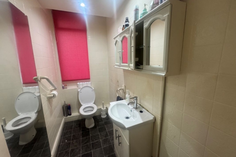 41 Kremlin Drive, Liverpool, Merseyside, L13 7BU L13 7BU