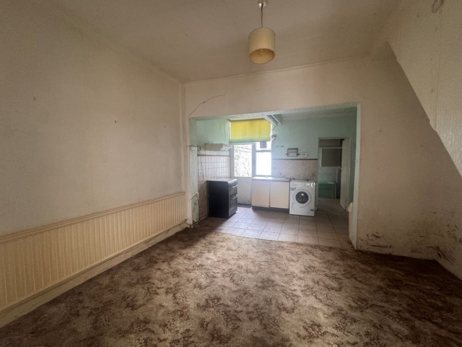 43 Ellamsbridge Road, St. Helens, Merseyside, WA9 3PY