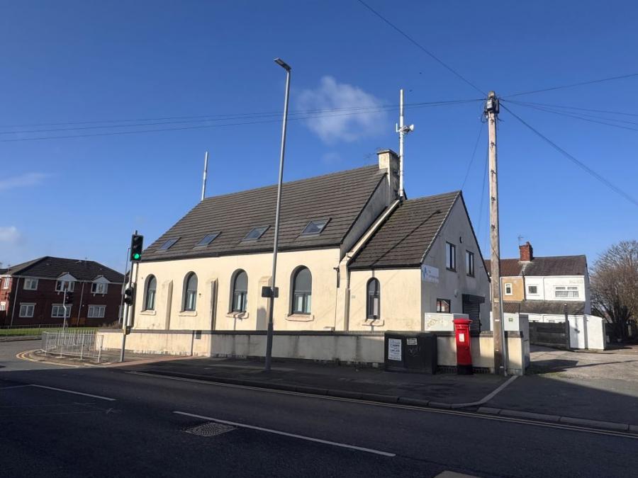 Barrows Cottages, 174 Dragon Lane, Whiston, Knowsley, L35 3QT