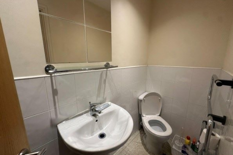 Apartment 4, 75 Henry Street, Liverpool, Merseyside, L1 5BU L1 5BU