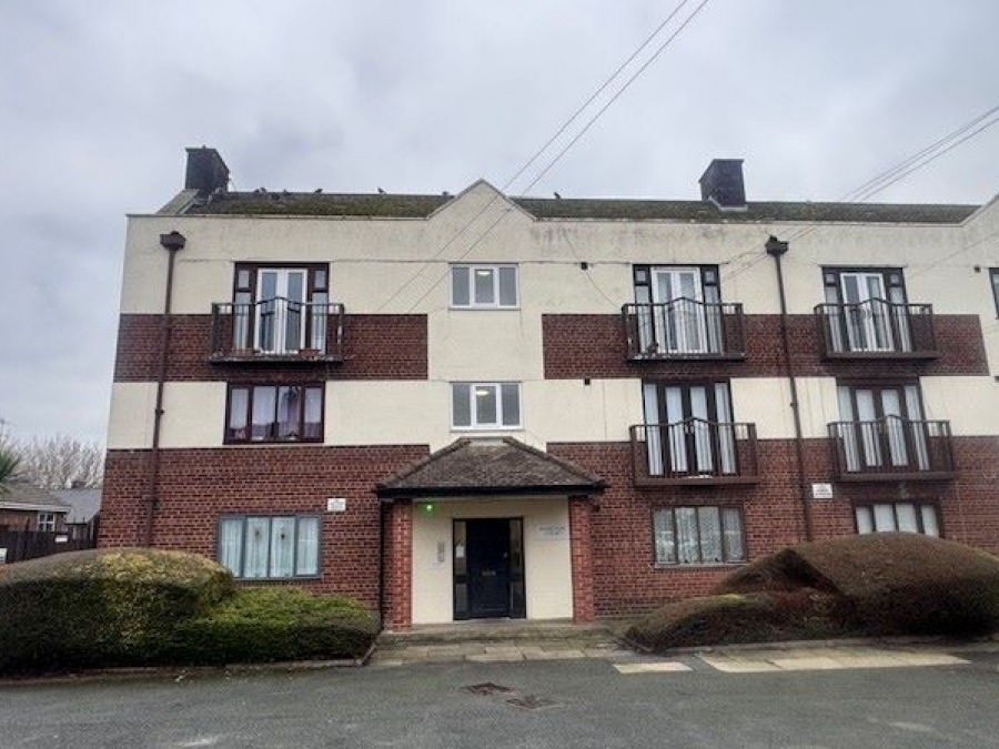 Flat 8 Woolton Court, 24-37 Woodvale Road, Woolton, L25 8RY