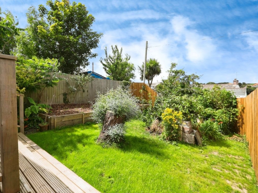 Shearwater, Sea Lane, Hayle, Cornwall, TR27 4LQ