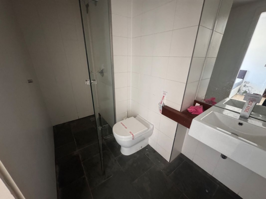 Apt 1001 Beetham Tower, 111 Old Hall Street, Liverpool, Merseyside, L3 9BE