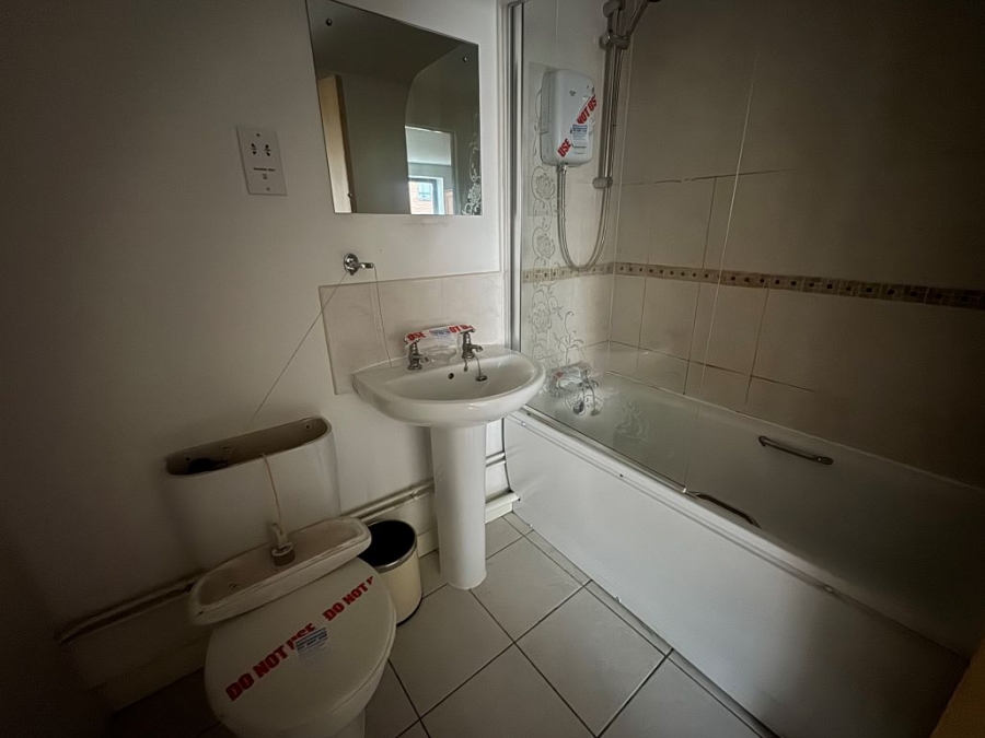 Apartment 26 Liberty Place, 10 Madison Square, Liverpool, Merseyside, L1 5FD