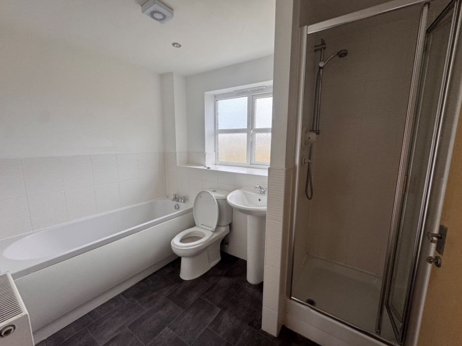 Apt 5 Lathom Court, Liverpool, Merseyside, L36 8BT