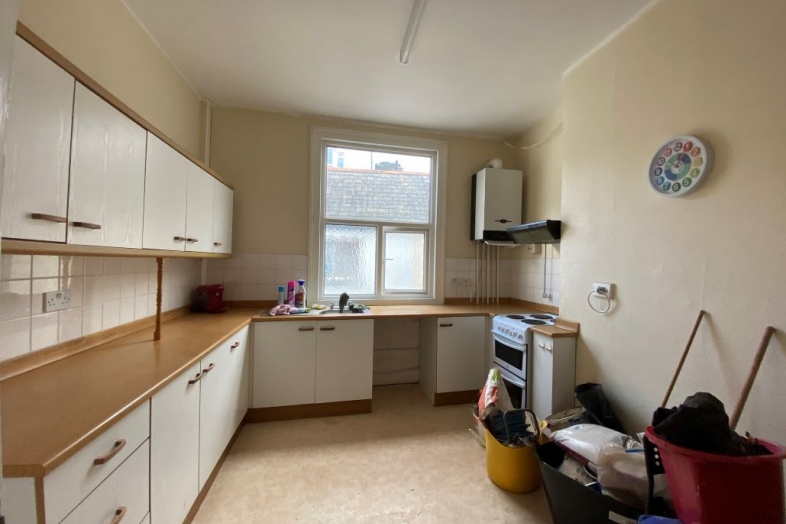 13 - 14 The Strand, Dawlish, Devon, EX7 9PS EX7 9PS