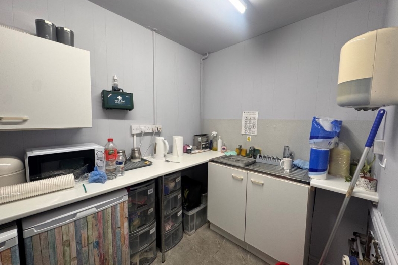 305-307 Breck Road, Everton, Liverpool, Merseyside, L5 6PU L5 6PU