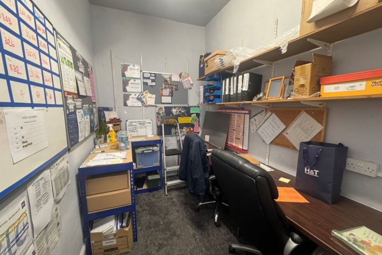 305-307 Breck Road, Everton, Liverpool, Merseyside, L5 6PU L5 6PU