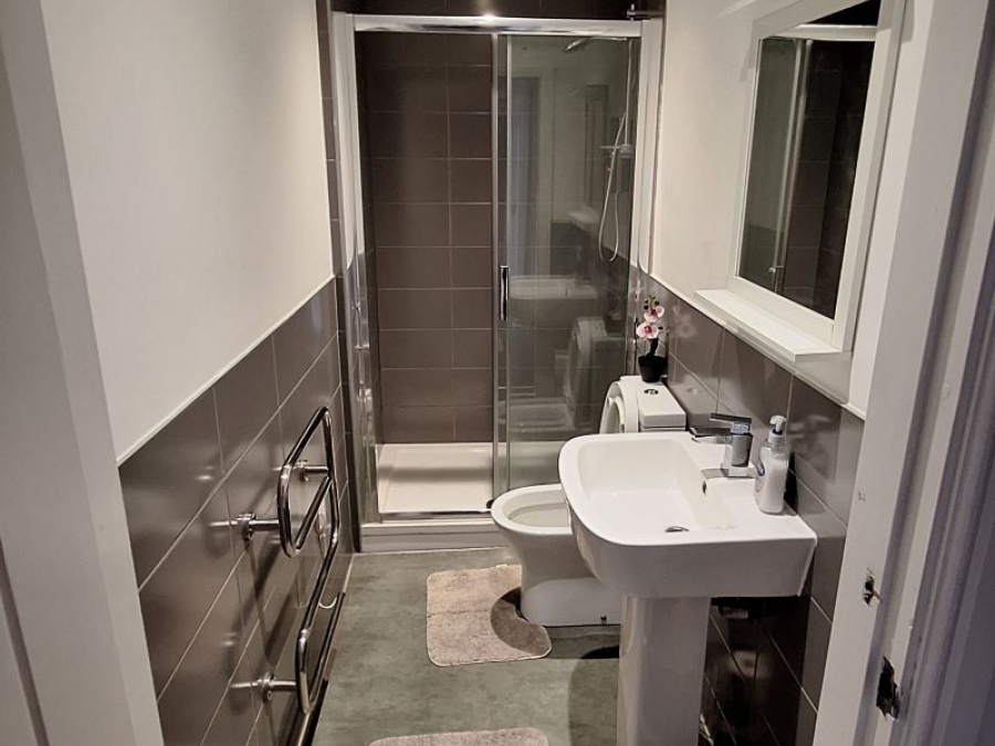 Flat 2 L1 Boutique Apartments, 14 Colquitt Street, Liverpool, Liverpool, L1 4DE