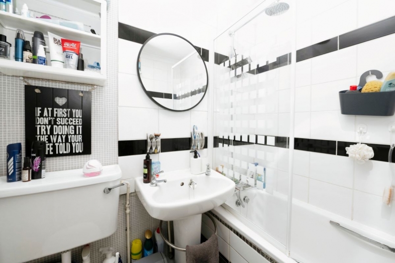 25 Woodlands View, Looe, Cornwall, PL13 2AW PL13 2AW