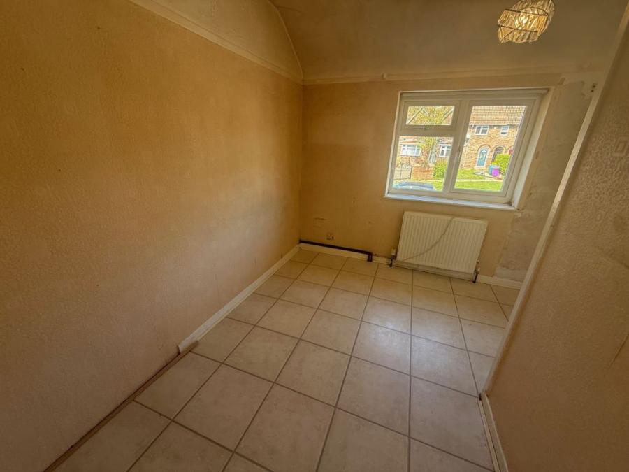 68 Ravenna Road, Liverpool, Merseyside, L19 4TZ