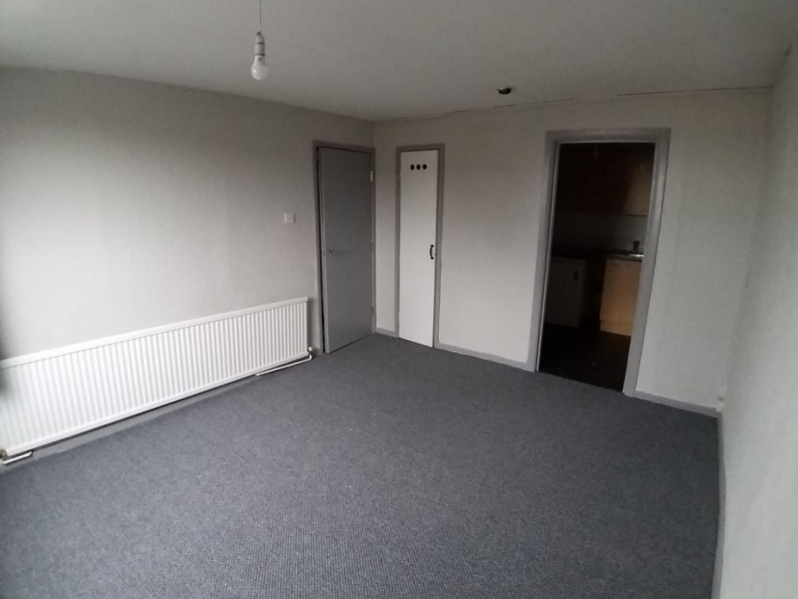 Flat 17 Carlton House, 307-311 Anlaby Road, Hull, North Humberside, HU3 2SB