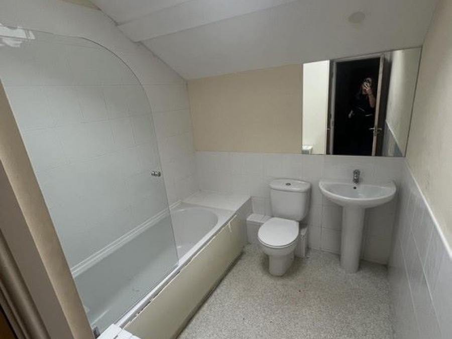 Apartment 6, 75 Henry Street, Liverpool, Merseyside, L1 5BU