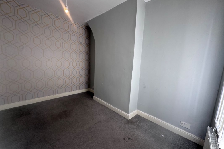 62 Clapham Road, Liverpool, Merseyside, L4 2TQ L4 2TQ