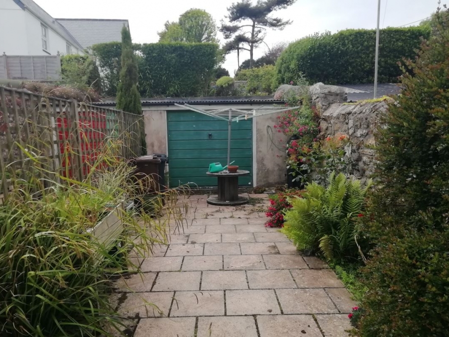 Garage and Forecourt, Alexandra Terrace, Penzance, Cornwall, TR18 4NX