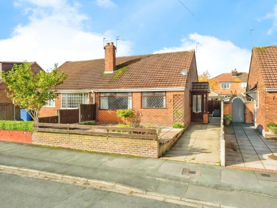 54 Manx Road, Warrington, Cheshire, WA4 6AJ
