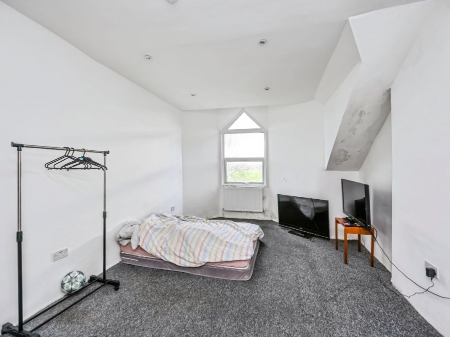 55 Newsham Drive, Liverpool, Merseyside, L6 7UQ
