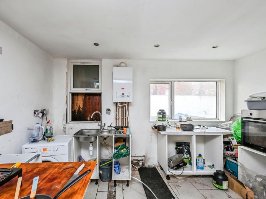 55 Newsham Drive, Liverpool, Merseyside, L6 7UQ