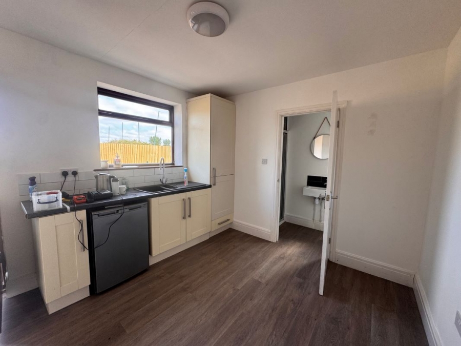 25A Moss Side, Formby, Liverpool, Merseyside, L37 0AE
