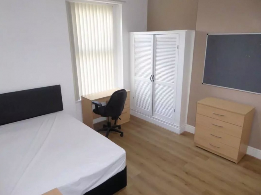 8 Deane Road, Liverpool, Merseyside, L7 0ET