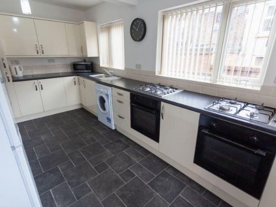 8 Deane Road, Liverpool, Merseyside, L7 0ET