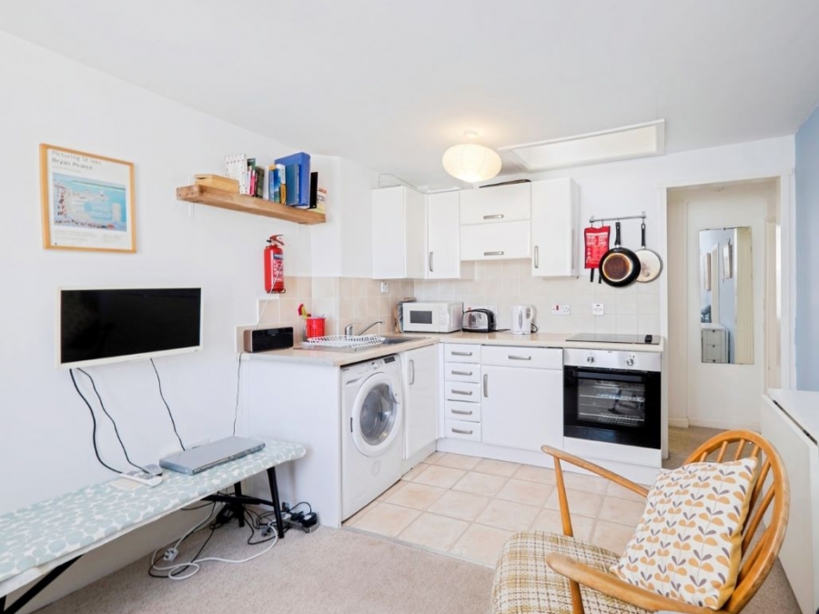 Flat 6, 7 Barnoon Terrace, St. Ives, Cornwall, TR26 1JE