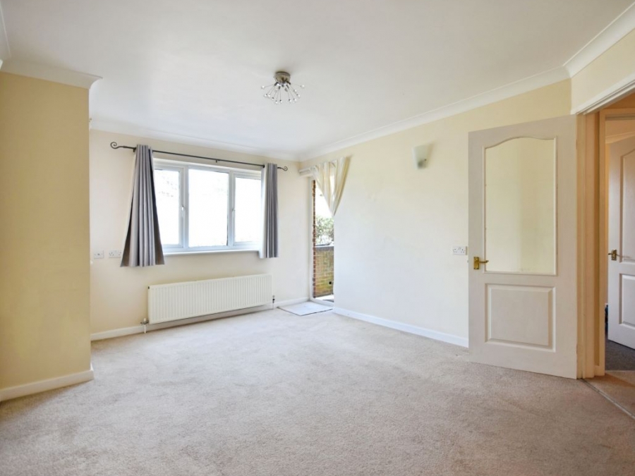 Flat 3 Ashley House, Raddenstile Lane, Exmouth, Devon, EX8 2JH