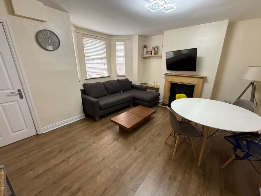 42 Chestnut Grove, Wavertree, Liverpool, Merseyside, L15 8HS