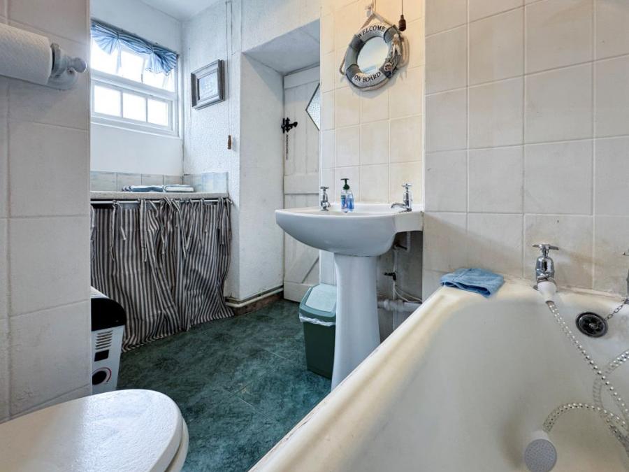 Island House, Hannafore Lane, Looe, Cornwall, PL13 2DU