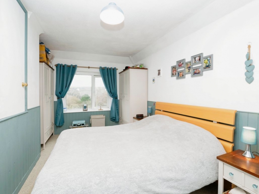 25 Woodlands View, Looe, Cornwall, PL13 2AW
