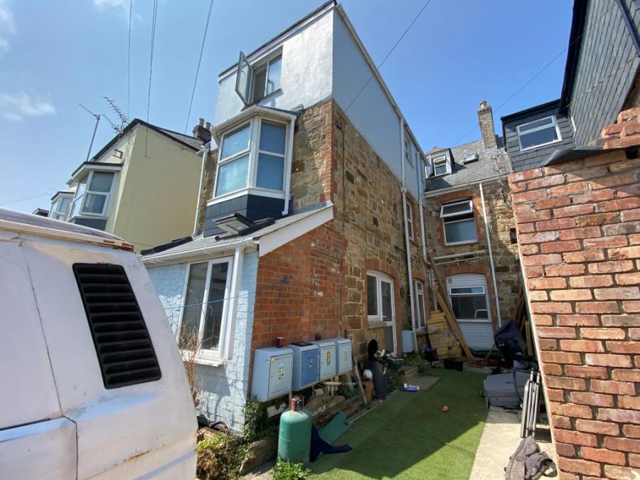 7 Atlantic Road, Newquay, Cornwall, TR7 1QJ