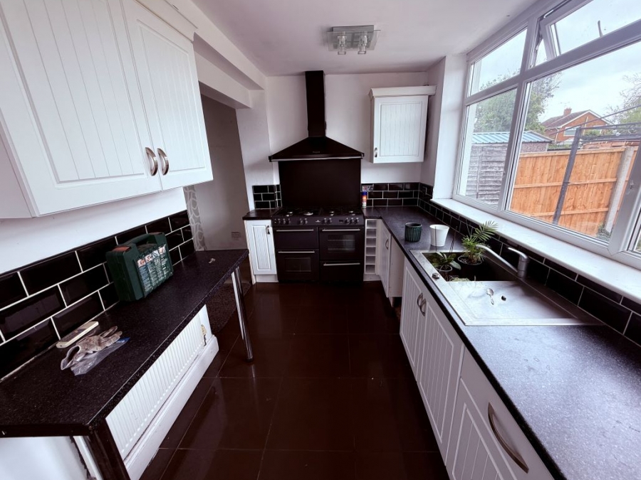 44 Church Lane, Great Sutton, Ellesmere Port, Merseyside, CH66 4RF