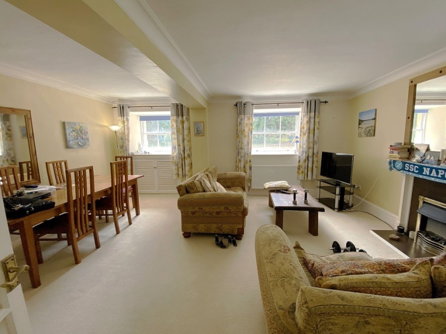 Flat 6 Trehill House, Exeter, Kenn, Devon, EX6 7XJ