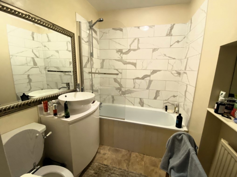 Flat 6 Trehill House, Exeter, Kenn, Devon, EX6 7XJ