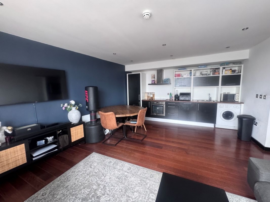 Apt 605 Beetham Tower, 111 Old Hall Street, Liverpool, L3 9BE