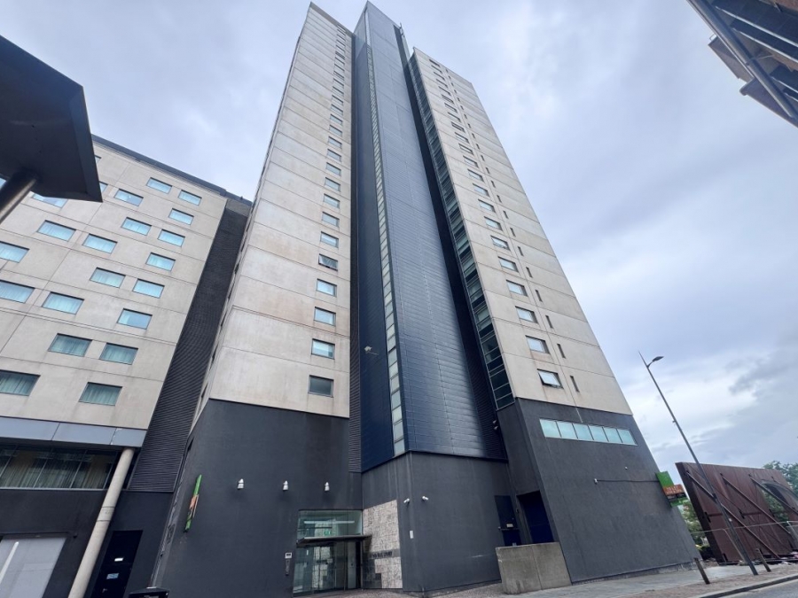 Apt 605 Beetham Tower, 111 Old Hall Street, Liverpool, L3 9BE