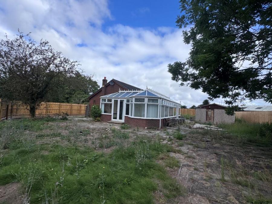 25A Moss Side, Formby, Liverpool, Merseyside, L37 0AE