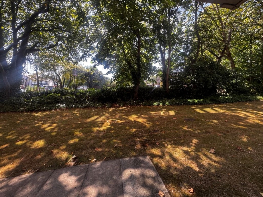 Flat 25 Woodsome Park, Woolton, Liverpool, Merseyside, L25 5HA
