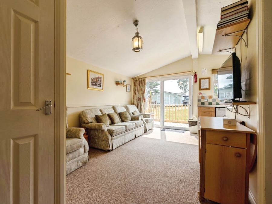 186 Atlantic Bays Holiday Park, St Merryn, Padstow, Cornwall, PL28 8PY