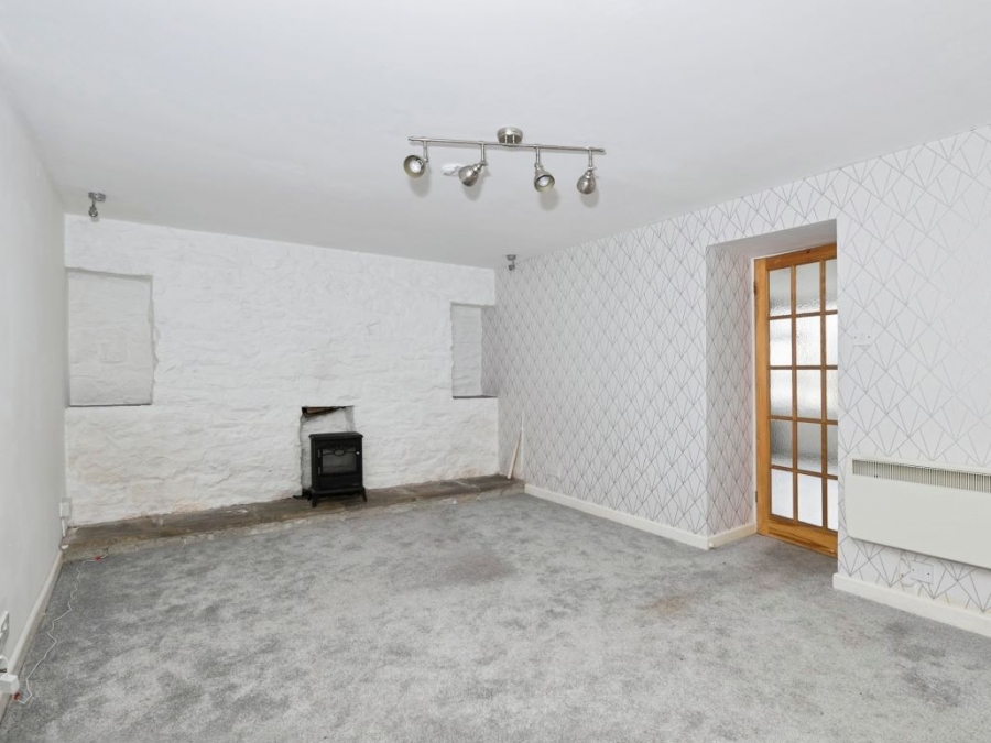 Ground Floor Flat Ashton Lady, Fore Street, Ashton, Cornwall, TR13 9RW