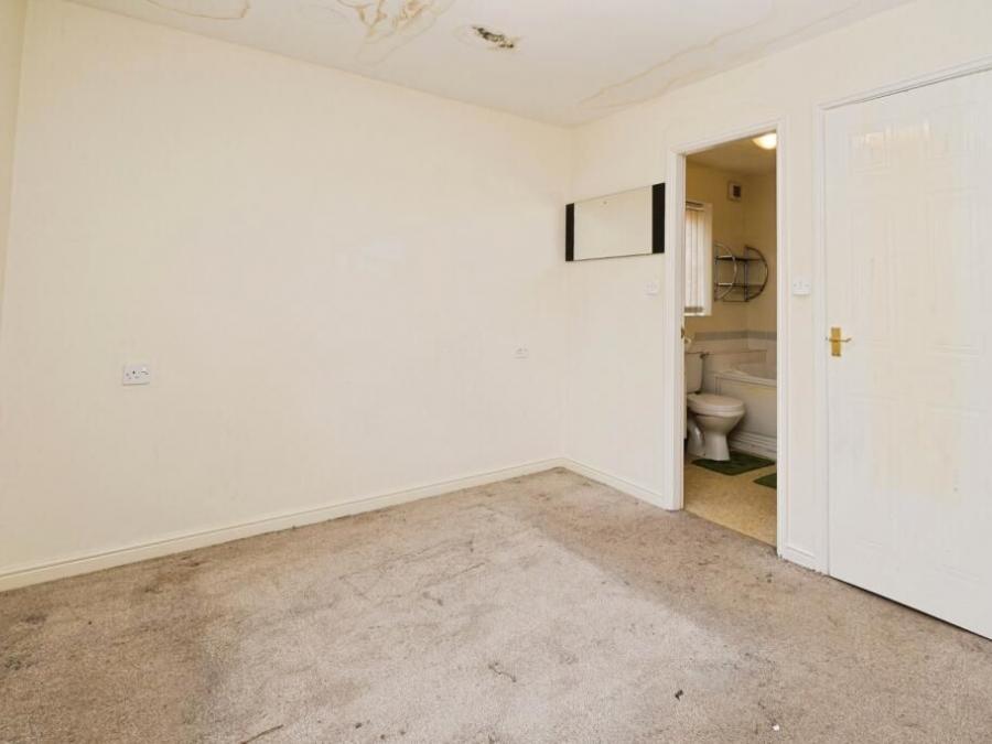 5 Stirling Lane, Hunts Cross, Liverpool, Merseyside, L25 9GF