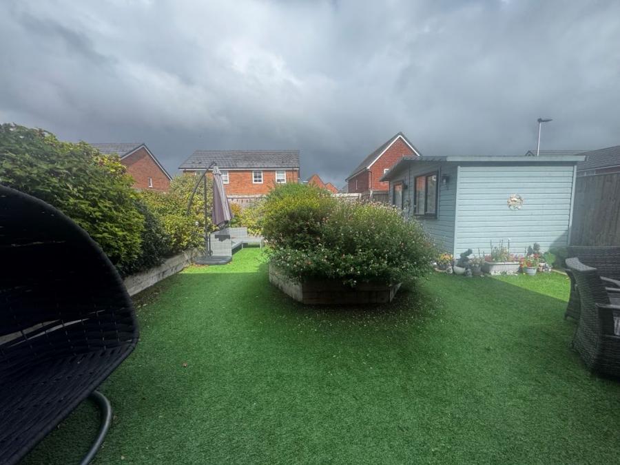 76 Marmot Road, Formby, Liverpool, Merseyside, L37 6GB