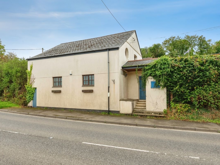 The Old Sunday School, Sladesbridge, Wadebridge, Cornwall, PL27 6JB