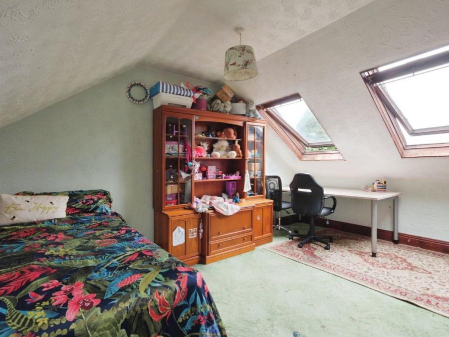 209 North Roskear Road, Tuckingmill, Camborne, Cornwall, TR14 8PP