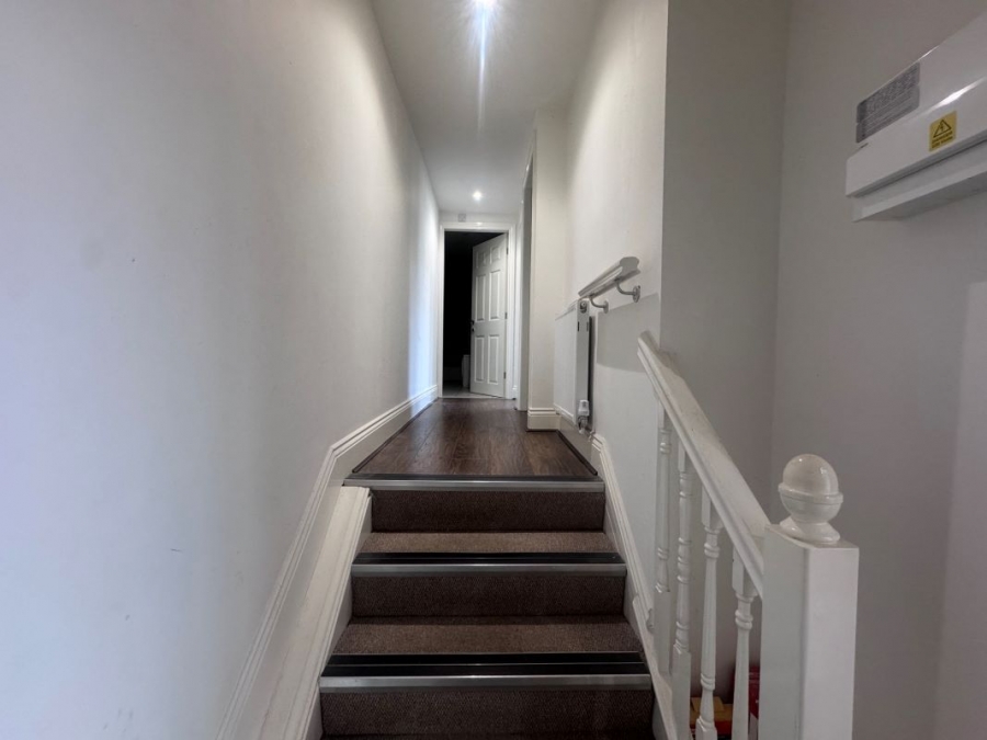 Flat 4, 4 Cambridge House, Southport, PR9 9NG
