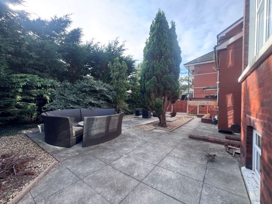 Flat 5, 4 Cambridge House, Southport, PR9 9NG