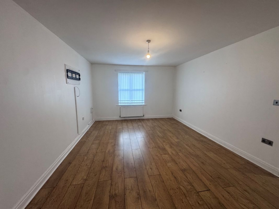 Apt 7 Lathom Court, Liverpool, Merseyside, L36 8BT