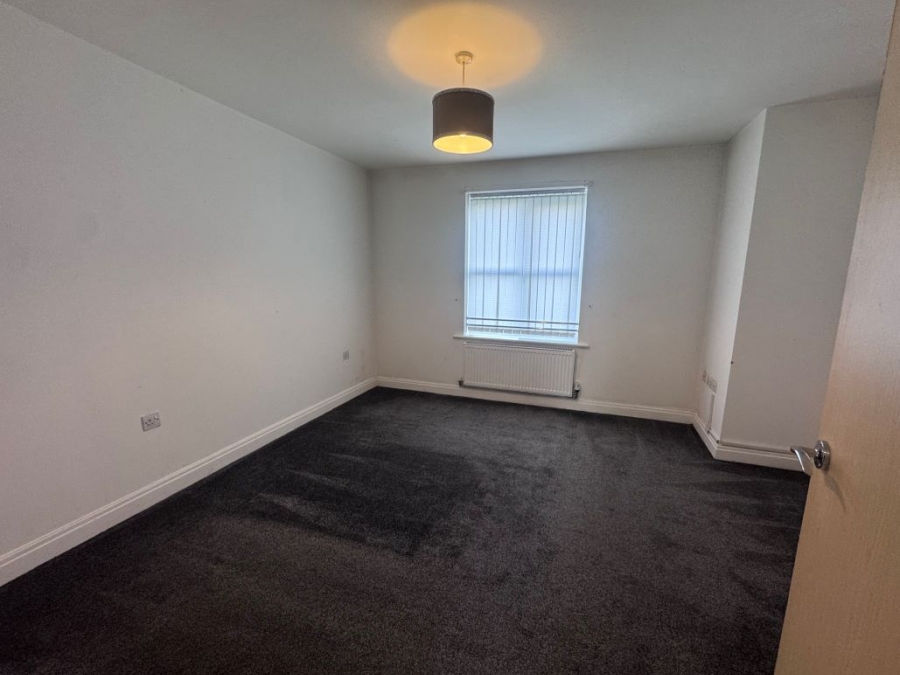 Apt 7 Lathom Court, Liverpool, Merseyside, L36 8BT