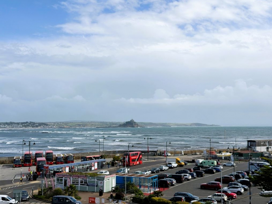 Flat 4, 72-73 Market Jew Street, Penzance, Cornwall, TR18 2LJ