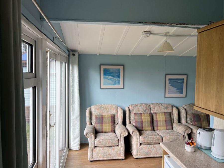 212 Atlantic Bays Holiday Park, St Merryn, Padstow, Cornwall, PL28 8PY